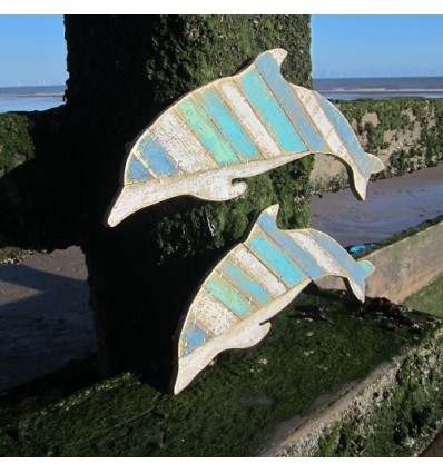 Pereche delfini din lemn reciclat